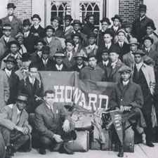 HowardU3men1914.jpg